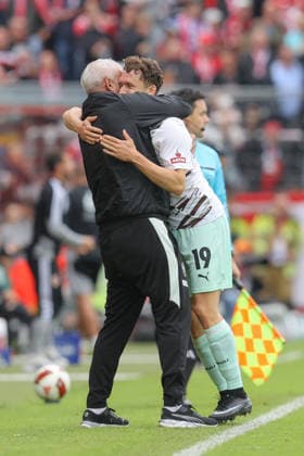 September 20, 2026, xtgx, Soccer, 2. Bundesliga, FC Energie Cottbus vs. FC St. Pauli, from left: Assistant Coach Peter Nemeth, Martijn Kaars, St. Pauli, 19, celebration, goal celebration, celebrating the goal, DFL and DFB regulations prohibit any use of photographs as image sequences and or quasi-video. Cottbus