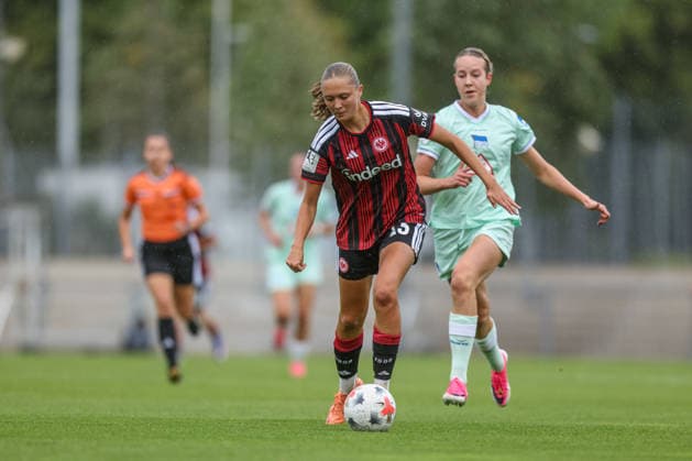 GER, Frankfurt, Eintracht Frankfurt II vs. Hertha BSC Berlin, Women s Bundesliga 2, Soccer, DFB, 2026–2027 Season, Stadion am Brentanobad, Matchday 7. Photo by Ronja Schaer, Eintracht Frankfurt Women II 13. DFB and DFL regulations prohibit any use of photographs as image sequences and or quasi-video. September 20, 2026 Copyright: HMBxMedia HendrikxHamelau