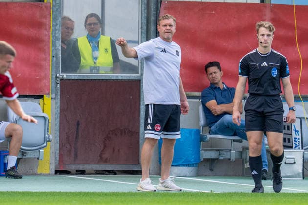Men s Soccer, Bavarian Regional League, 2026–2027 Season, Matchday 10, September 20, 2026: TSV 1860 Munich vs. 1. FC Nuremberg II; Andreas Wolf, Coach of 1. FC Nuremberg II gives instructions at the Munich Stadium on Grünwalder Straße, Bavaria, Germany