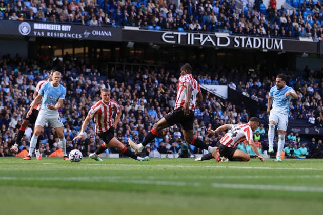 Manchester City gegen Sunderland, 20. September 2026, Premier League, Manchester City gegen Sunderland: Rayan Cherki von Manchester City erzielt das zweite Tor. Foto: Simon Stacpoole, Abseits, Manchester, Großbritannien  Copyright: xSimonxStacpoolexOffside