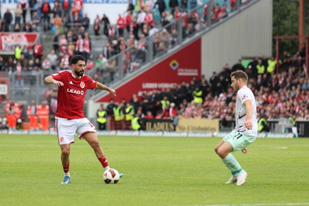 10 Tolcay Cigerci, Energie Cottbus, l, 21 Lars Ritzka, St. Pauli, 2. Bundesliga 2026–2027, FC Energie Cottbus, FC St. Pauli