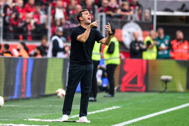 LEVERKUSEN, GERMANY - 20 SEPTEMBER, 2026: Carles Martinez, head coach - The Bundesliga match Bayer 04 Leverkusen vs. RB Leipzig at BayArena.  Copyright: xVitaliixKliuievx