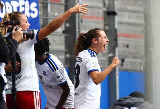 September 20, 2026, xcex, GER, Hamburg, Volksparkstadion, women s soccer, 1. Bundesliga, DIE LIGA, Google Pixel Women s Bundesliga 2026–2027 Season, Matchday 5, HSV, FCN, Hamburger SV vs. 1. FC Nuremberg, Pauline Machtens’ goal celebration for HSV, celebration, joy, emotions, goal celebration. DFL regulations prohibit any use of photographs as image sequences and or quasi-video content.