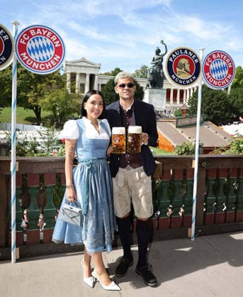 LUIS DIAZ M with Geraldine Ponce, FC Bayern Munich soccer team, traditional Oktoberfest visit to the Kaefer Schaenke on September 20, 2026, in Munich, Germany Â