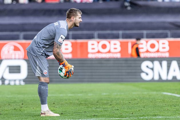 3rd Division, Matchday 7: Rot-Weiss Essen vs. Hansa Rostock, September 20, 2026, h1 3rd Division, Matchday 7: Rot-Weiss Essen vs. Hansa Rostock, Stadion an der Hafenstraße, Essen, September 20, 2026. DFL regulations prohibit the use of photographs as image sequences and or quasi-video. Copyright: xBEAUTIFULxSPORTS Buriakovx