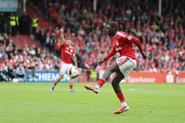 23 Fousseny Doumba Energie Cottbus Soccer 2. Bundesliga 2026 2027 FC Energie Cottbus FC St. Pauli