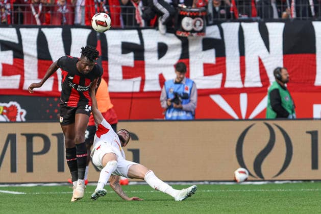 Edmond Tapsoba of Bayer 04 Leverkusen and Romulo of RB Leipzig battle for the ball during the Bundesliga match between Bayer 04 Leverkusen and RB Leipzig, BayArena on September 20, 2026, in Leverkusen, Germany. Photo by Oliver Kaelke, DeFodi Images. Edmond Tapsoba of Bayer 04 Leverkusen and Romulo of RB Leipzig battle for the ball during the Bundesliga match between Bayer 04 Leverkusen and RB Leipzig at BayArena on September 20, 2026 in Leverkusen, Germany. Photo by Oliver Kaelke, DeFodi Images. DFB and DFL regulations prohibit any use of photographs as image sequences and or quasi-video. Photo by Oliver Kaelke, DeFodi Images