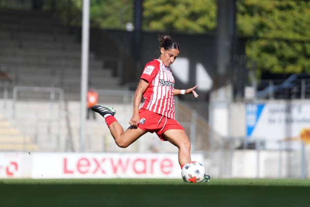 Ilayda Acikgöz Ilayda Acikgoez SC Freiburg, 30 Free kick leads to goal, Germany, Soccer, Google Pixel Women s Bundesliga, Matchday 5, 2026–2027, SC Freiburg vs. Bayer 04 Leverkusen, September 20, 2026, Dreisamstadion, Freiburg, Dreisamstadion, Baden-Württemberg, Germany Copyright: xArnexAmbergx