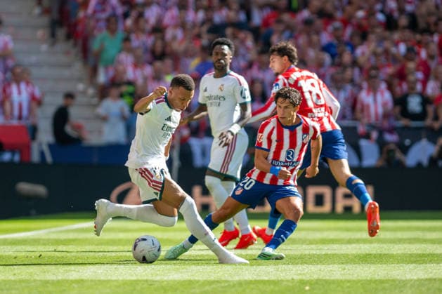 RECORD DATE NOT STATED 20th September 2026; Riyadh Air Metropolitano, Madrid, Spain; Spanish La Liga Football, Atletico Madrid versus Real Madrid; Kylian Mbappe of Real Madrid and Giuliano Simeone of Atletico Madrid on a duel AdelinaxCobos