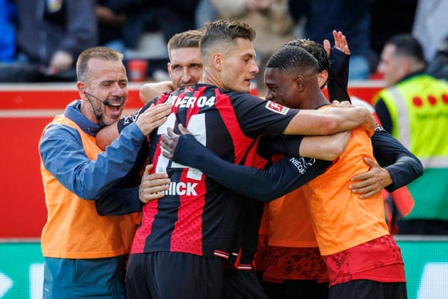 LEVERKUSEN, GERMANY - SEPTEMBER 20, 2026: Miguel Gutiérrez (Bayer 04 Leverkusen, 3) celebrates his goal—making it 2–0 together with his teammates during the German Bundesliga match on gameday 4 between Bayer 04 Leverkusen vs. RB Leipzig at BayArena on September 20, 2026 in Leverkusen, Germany. DFL REGULATIONS PROHIBIT ANY USE OF PHOTOGRAPHS AS IMAGE SEQUENCES AND OR QUASI-VIDEO. Northrhine-Westphalia Germany Copyright: xAxelxKohringx