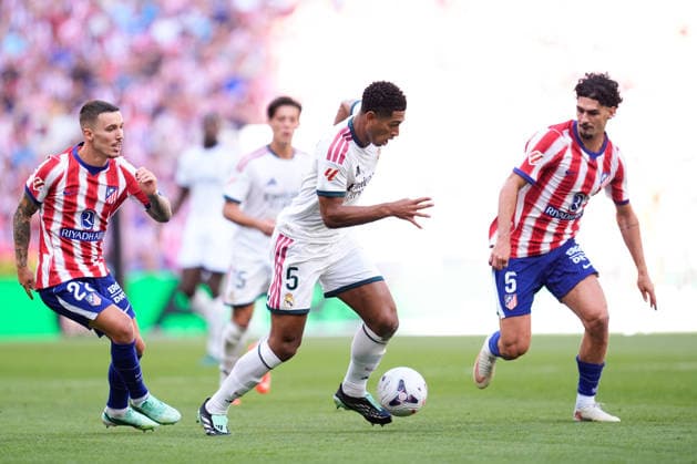 September 20, 2026, Madrid, Madrid, Spain: Jude Bellingham of Real Madrid CF runs with the ball during the Spanish League, LaLiga EA Sports, football match played between Atletico de Madrid and Real Madrid CF at Riyadh Air Metropolitano stadium on September 20, 2026, in Madrid, Spain. Atletico De Madrid V Real Madrid CF - LaLiga EA Sports  - ZUMAa181 20260920_zaa_a181_083 Copyright: xDennisxAgyemanx