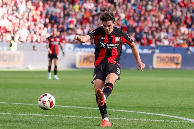 LEVERKUSEN - Miguel Gutierrez of Bayer Leverkusen shoots and scores the 2-0 during the Bundesliga match between Bayer 04 Leverkusen and RB Leipzig at the BayArena on September 20, 2026 in Leverkusen, Germany. MARCEL TER BALS ANP Bundesliga 2026 27 xVIxANPxSportx xMarcelxterxBalsxIVx 569406705 originalFilename: 569406705.jpg