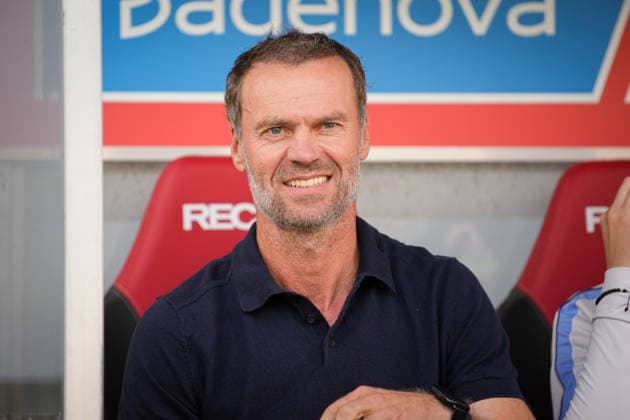 Soccer, Google Pixel Women s Bundesliga, Matchday 5, 2026–2027, SC Freiburg vs. Bayer 04 Leverkusen, September 20, 2026, Dreisamstadion, Freiburg, Marco Konrad (SC Freiburg), Freiburg Coach, Dreisamstadion, Baden-Württemberg, Germany Copyright: xFINLEYxMÖRCHx