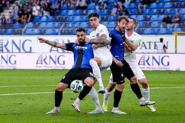 v li Goncalo de Almeida Gregorio SV Waldhof, 9, Antonio Tikvic Münster, 4, tackle, game scene, duel, tackle, tackling, dynamics, action, in the penalty area, penalty area scene, September 20, 2026, Mannheim, Germany, soccer, 3rd League, SV Waldhof Mannheim vs. SC Preußen Münster, DFB and DFL regulations prohibit any use of photographs as image sequences and or quasi-video xozx