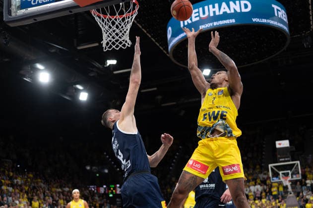 September 20, 2026, GER, Basketball, Bundesliga 1 Matchday, 2026–2027 Season, Oldenburg, EWE Arena, EWE Baskets Oldenburg vs. Syntainics MBC Demajeo WIGGINS EWE Baskets Oldenburg 2 Borisa SIMANIC Syntainics MBC 22 Oldenburg EWE Arena Lower Saxony Germany Copyright: xnordphotoxGmbHx xRojahnx