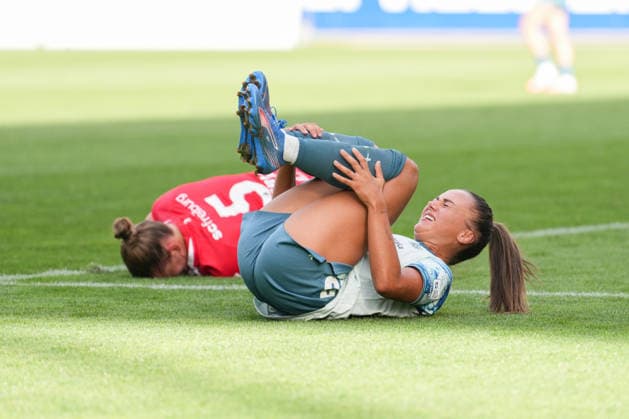 Google Pixel Women s Bundesliga: SC Freiburg vs. Bayer 04 Leverkusen, September 20, 2026: Maja Sternad of Bayer 04 Leverkusen, 23, and Julia Stierli of SC Freiburg, 5, remain on the ground after a tackle. Google Pixel Women’s Bundesliga: SC Freiburg vs. Bayer 04 Leverkusen, Dreisamstadion, September 20, 2026. DFB and DFL regulations prohibit any use of photographs as image sequences and or quasi-video. Copyright: xBEAUTIFULxSPORTS Boscox