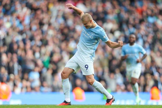 Manchester City v Sunderland, Premier League Erling Haaland Of Manchester City scores a GOAL 5-3 and celebrates during the Manchester City v Sunderland Premier League match at the Etihad Stadium, Manchester, England on 20 September 2026 Credit: Lee Keuneke Every Second Media Editorial use only. All images are copyright Every Second Media Limited. No images may be reproduced without prior permission. All rights reserved. Premier League and Football League images are subject to licensing agreements with Football DataCo Limited. see https: www.football-dataco.com Copyright: xIMAGO EveryxSecondxMediax ESM-2181-0063 LeexKeunekex xEveryxSecondxMediax