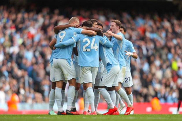 Manchester City v Sunderland, Premier League Erling Haaland Of Manchester City scores a GOAL 5-3 and celebrates during the Manchester City v Sunderland Premier League match at the Etihad Stadium, Manchester, England on 20 September 2026 Credit: Lee Keuneke Every Second Media Editorial use only. All images are copyright Every Second Media Limited. No images may be reproduced without prior permission. All rights reserved. Premier League and Football League images are subject to licensing agreements with Football DataCo Limited. see https: www.football-dataco.com Copyright: xIMAGO EveryxSecondxMediax ESM-2181-0069 LeexKeunekex xEveryxSecondxMediax