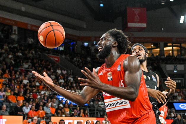 September 20, 2026, GER, Basketball, Men s, easycredit Basketball Bundesliga, 2026–2027 Season, Matchday 1, ratiopharm Ulm vs. MHP Riesen Ludwigsburg, Oluwasimisola Shittu, Ulm, 45 Neu Ulm, ratiopharm Arena, Bavaria, Germany Copyright: xNordphotox xHafnerx