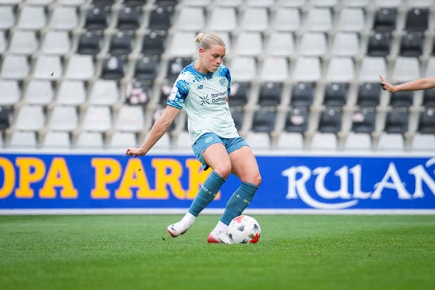 Soccer, Google Pixel Women s Bundesliga, Matchday 5, 2026–2027, SC Freiburg vs. Bayer 04 Leverkusen, September 20, 2026, Dreisamstadion, Freiburg, Cornelia Kramer (Bayer 04 Leverkusen), 7th goal, penalty kick, Freiburg Dreisamstadion, Baden-Württemberg, Germany Copyright: xFINLEYxMÖRCHx