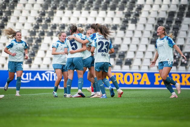 Soccer, Google Pixel Women s Bundesliga, Matchday 5, 2026–2027, SC Freiburg vs. Bayer 04 Leverkusen, September 20, 2026, Dreisamstadion, Freiburg, Cornelia Kramer (Bayer 04 Leverkusen), 7th goal, penalty kick, Freiburg Dreisamstadion, Baden-Württemberg, Germany Copyright: xFINLEYxMÖRCHx
