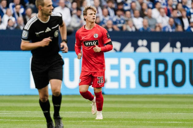Germany 1 Bundesliga 2026–2027, Matchday 4: FC Schalke 04 vs. SV Elversberg, September 20, 2026, Veltins Arena, Gelsenkirchen, North Rhine-Westphalia; Cole Campbell (Elversberg), 39 Copyright: xCelinaxLeiersx