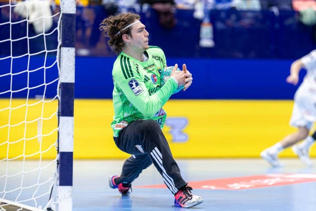 Tin Herceg, HC Erlangen, 99, saves a shot on goal GER, TBV Lemgo Lippe vs. HC Erlangen, Handball, 1st Bundesliga, Matchday 5, 2026–2027 season, September 20, 2026, GER, TBV Lemgo Lippe vs. HC Erlangen, Handball, 1st Bundesliga, Matchday 5, 2026–2027 season, September 20, 2026, Lemgo Copyright: xEibner-Pressefoto JanxRollingerx EP_JSK