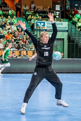 OPEL Handball Bundesliga: HSG Wetzlar vs. VfL Gummersbach, September 26, 2020; Bertram Obling, VfL Gummersbach, 16; OPEL Handball Bundesliga: HSG Wetzlar vs. VfL Gummersbach, Wetzlar, September 26, 2020 Copyright: xBEAUTIFULxSPORTS Roeczeyx