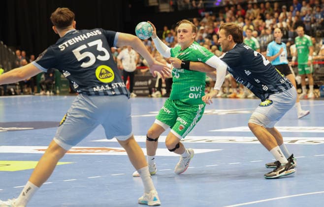 v l Sören Steinhaus, Bergischer HC 53; Tobias Grondahl, Füchse Berlin 15; Tom Bergner, Bergischer HC 28 GER, Bergischer HC vs. Füchse Berlin, Handball, Opel Handball Bundesliga, Matchday 5, 2026–2027 Season, September 20, 2026 GER, Bergischer HC vs. Füchse Berlin, Handball, Opel Handball Bundesliga, Matchday 5, 2026–2027 season, September 20, 2026 Düsseldorf Copyright: xEibner-Pressefoto ThomasxStoeckex EP_TSR