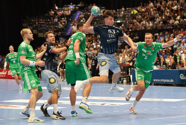 From left: Matthes Langhoff, Füchse Berlin 25; Tom Bergner, Bergischer HC 28; Mihajlo Marsenic, Füchse Berlin 93; Sören Steinhaus, Bergischer HC 53; Max Darj Füchse Berlin 05 GER, Bergischer HC vs. Füchse Berlin, Handball, Opel Handball Bundesliga, Matchday 5, 2026–2027 season, September 20, 2026 GER, Bergischer HC vs. Füchse Berlin, Handball, Opel Handball Bundesliga, Matchday 5, 2026–2027 season, September 20, 2026 Düsseldorf Copyright: xEibner-Pressefoto ThomasxStoeckex EP_TSR