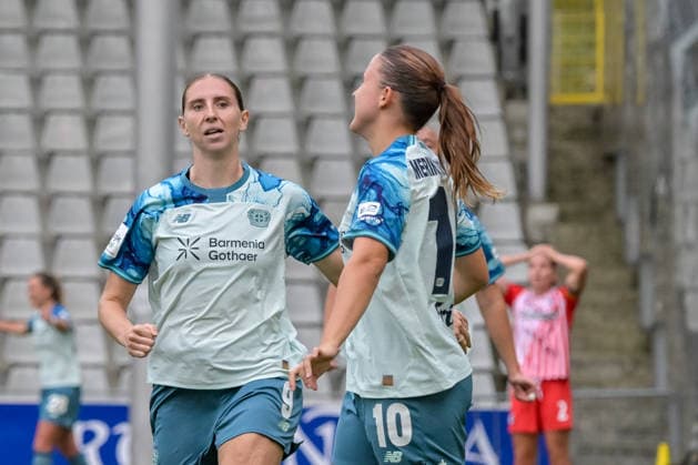 Estrella Merino of Bayer 04 Leverkusen Women, No. 10 celebrating after scoring the goal that made it 1–2, with Caroline Kehrer of Bayer 04 Leverkusen Women, No. 09, GER, SC Freiburg vs. Bayer 04 Leverkusen, Women’s Soccer, Bundesliga, Matchday 5, 2026–2027 Season, September 20, 2026 DFB regulations prohibit any use of photographs as image sequences and or quasi-video, GER, SC Freiburg vs. Bayer 04 Leverkusen, Women’s Soccer, Bundesliga, Matchday 5, 2026–2027 Season, September 20, 2026, Freiburg Copyright: xEibner-Pressefotox EP_THS