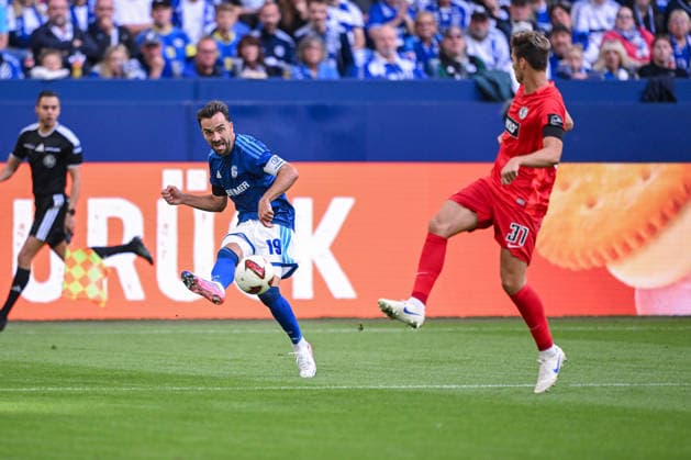 September 20, 2026, Soccer, 2026–2027 Season, Bundesliga, FC Schalke 04 vs. SV Elversberg, Kenan Karaman (FC Schalke 04), Maximilian Rohr (SV Elversberg) xRHR PHOTO YYx Copyright: KROEGER RHR-FOTOx RHR-FOTO YY