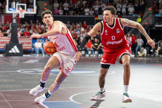 Yuval Hochstaedter 66 BMA365 Bamberg Baskets, Miles Norris 0 FC Bayern Basketball, FC Bayern Basketball BMA365 Bamberg Baskets, BBL, Matchday 1, September 20, 2026, Munich, Bavaria, Germany Copyright: xkolbert-press UlrichxGamelx