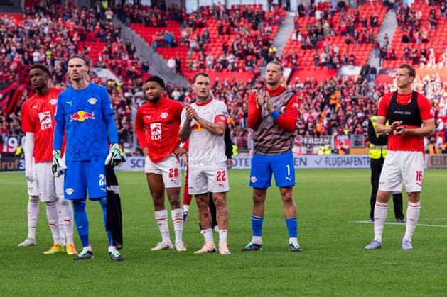 September 20, 2026, Soccer, Matchday 4 of the 1. Bundesliga, Bayer 04 Leverkusen vs. RB Leipzig: Goalkeeper Maarten Vandevoordt (RB Leipzig), Christopher Nkunku (RB Leipzig), David Raum (RB Leipzig), Goalkeeper Örjan Nyland (RB Leipzig), Lukas Klostermann (RB Leipzig), Leverkusen, BayArena, North Rhine-Westphalia, Germany, xRHR PHOTO DEx Copyright: DennisxEwert RHR-FOTOx RHR-FOTO DE
