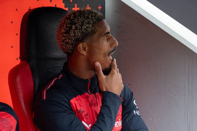 Germany 1 Bundesliga 2026–2027, Matchday 4, Bayer 04 Leverkusen vs. RB Leipzig, Saturday, September 20, 2026, BayArena Stadium, Leverkusen, North Rhine-Westphalia, Loic Bade, Bayer 04 Leverkusen, 5, facial expressions, emotions, Leverkusen bench, BayArena Stadium, Leverkusen, Germany Copyright: xOrhanxHabashx
