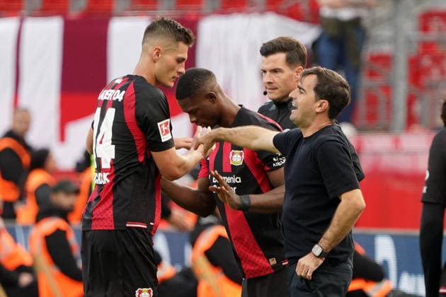Leverkusen Soccer, Bundesliga Season 2026–2027: Bayer 04 Leverkusen vs. RB Leipzig, September 20, 2026, BayArena, Leverkusen; Patrik Schick, Carles Martinez, Coach of Bayer 04 Leverkusen