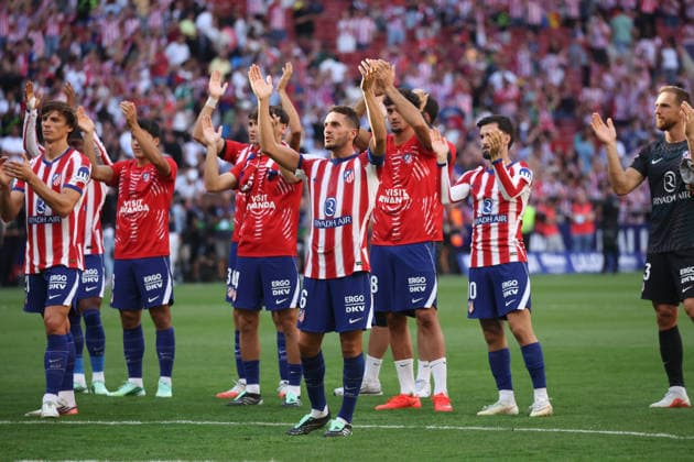Spain - Atletico de Madrid vs Real Madrid CF - 20 09 2026 SPAIN, MADRID, SEPTEMBER 20. Koke of Atletico de Madrid celebrates the victory with his teammates during the LaLiga EA Sports football match between Atletico de Madrid and Real Madrid CF at Estadio Riyadh Air Metropolitano on September 20, 2026 in Madrid, Spain. Photo by Manuel Blondeau AOP.Press Madrid Riyadh Air Metropolitano Spain Copyright: x ManuelxBlondeau AOP.Pressx AOP20260920-017