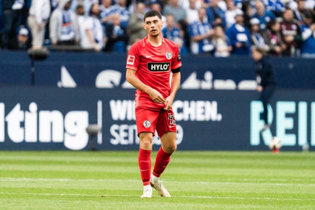 Germany 1 Bundesliga 2026–2027, Matchday 4: FC Schalke 04 vs. SV Elversberg, September 20, 2026, Veltins Arena, Gelsenkirchen, North Rhine-Westphalia; Felix Keidel (Elversberg), 43 Copyright: xCelinaxLeiersx
