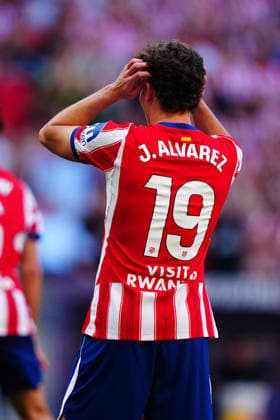 Atletico de Madrid v Real Madrid - LaLiga EA Sports 2026 27 MADRID, SPAIN - SEPTEMBER 20: Julian Alvarez of Atletico Madrid is seen during the LaLiga EA Sports match between Atletico de Madrid and Real Madrid at Riyadh Air Metropolitano on September 20, 2026 in Madrid, Spain. Madrid Riyadh Air Metropolitano Madrid Spain Copyright: x x2026xGokhanxTanerx xPSxImagesxGokhanxTanerx