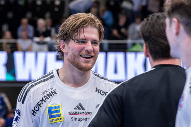Maciej Gebala of HC Erlangen, 77, celebrates after the 28–33 victory. GER, TBV Lemgo Lippe vs. HC Erlangen, Handball, 1st Bundesliga, Matchday 5, 2026–2027 season, September 20, 2026, GER, TBV Lemgo Lippe vs. HC Erlangen, Handball, 1st Bundesliga, Matchday 5, 2026–2027 season, September 20, 2026, Lemgo Copyright: xEibner-Pressefoto JanxRollingerx EP_JSK