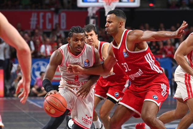 Jordan WRIGHT, BA, Action, One-on-One Against Johannes THIEMANN, FCB Basketball, BBL, 2026–2027 Season, FC Bayern Munich vs. Bamberg Baskets on September 20, 2026, BMW Park