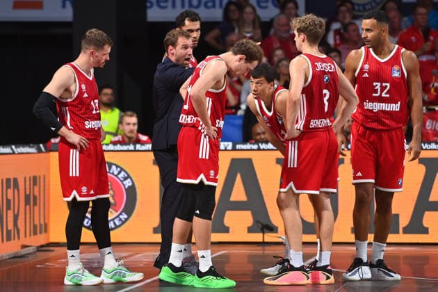 FCB Coach Svetislav PESIC speaks to his players, gestures, and gives instructions during a BBL basketball game for the 2026–2027 season between FC Bayern Munich and Bamberg Baskets on September 20, 2026, at BMW Park