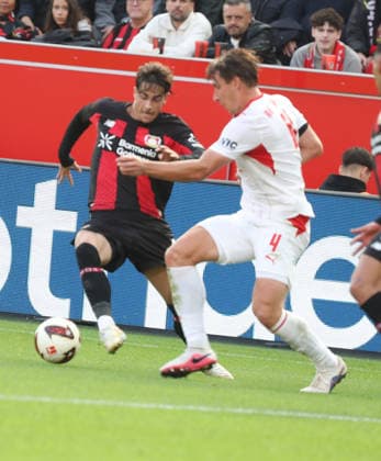 September 20, 2026 Soccer GER 2026–2027 Season 1. Bundesliga Matchday 4 Bayer 04 Leverkusen vs. RB Leipzig Afonso Moreira 9 B04 is trying to get past Willi Orban 4 RBL—a difficult task. DFL regulations prohibit ANY USE OF PHOTOGRAPHS AS IMAGE SEQUENCES AND OR QUASI-VIDEO 1 Soccer Bundesliga September 20, 2026 Soccer GER Season 2026–2027 1. Bundesliga Matchday 4 Bayer 04 Leverkusen vs. RB Leipzig