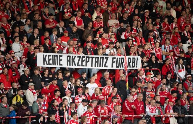Soccer, Women s, 2026–2027 Season, Google Pixel Women s Bundesliga Matchday 5, 1. FC Union Berlin vs. RB Leipzig, Union fans protest against RB, September 20, 2026, Copyright: xMatthiasxKochx