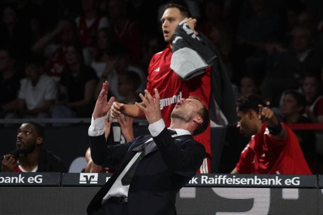 Stunned FCBB Coach Anton GAVEL Basketball, Bundesliga, Bayern Munich vs. Bamberg Baskets, on September 20, 2026, in Munich, Germany Source: Copyright Credit Oryk HAIST xx