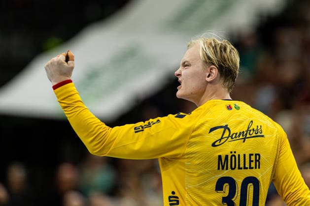 Opel HBL SG Flensburg Handewitt vs. Handball Club Hamburg, September 20, 2026: Celebration and joy as Simon Möller (No. 30) makes a save, SG Flensburg Handewitt Opel HBL SG Flensburg Handewitt vs. Handball Club Hamburg, GGW Arena on September 20, 2026 Copyright: xBEAUTIFULxSPORTS MarioxM.xKobergx