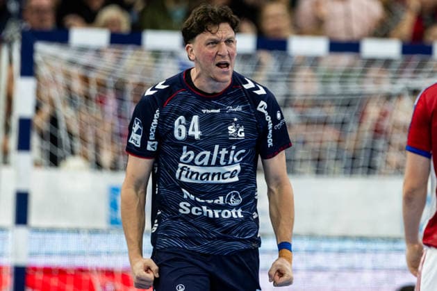 Opel HBL SG Flensburg Handewitt vs. Handball Club Hamburg, September 20, 2026—Cheers and goal celebrations for Lasse Kjaer Moller, No. 64, SG Flensburg Handewitt Opel HBL SG Flensburg Handewitt vs. Handball Club Hamburg, GGW Arena on September 26, 2020 Copyright: xBEAUTIFULxSPORTS MarioxM.xKobergx