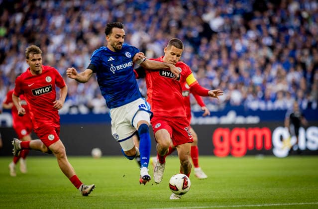 Gelsenkirchen, Germany, September 20, 2026 Kenan Karaman S04 Lukas Pinckert SVE FC Schalke 04 SV Elversberg September 20, 2026