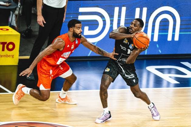 Neu Ulm, Germany, September 20, 2026 Marvin Heckel of ratiopharm Ulm and Darius Perry of MHP Riesen Ludwigsburg go head-to-head during the Basketball Bundesliga game between ratiopharm Ulm and MHP Riesen Ludwigsburg at the ratiopharm Arena on September 20, 2026, in Neu Ulm, Germany. Photo by Harry Langer, DeFodi Images, ratiopharm Arena, Germany, September 20, 2026: Marvin Heckel of ratiopharm Ulm and Darius Perry of MHP RIESEN Ludwigsburg battle for the ball during the Basketball Bundesliga match between ratiopharm Ulm and MHP RIESEN Ludwigsburg in Neu Ulm on September 20, 2026 at the ratiopharm Arena, Germany Photo by Harry Langer, DeFodi Images Photo by Harry Langer, DeFodi Images