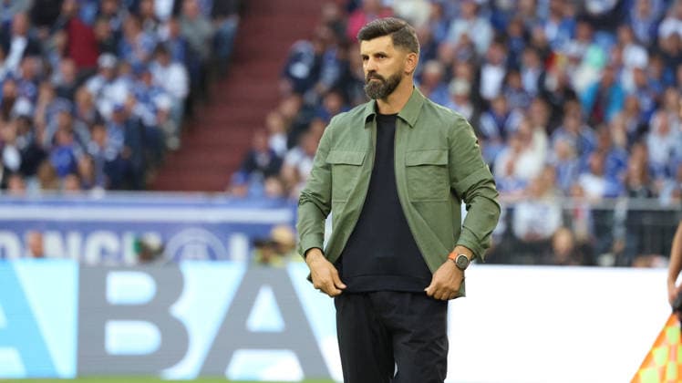 September 20, 2026, xrekx, Soccer, Bundesliga 1, FC Schalke 04 vs. SV Elversberg, Miron Muslic, Coach, FC Schalke 04. DFL and DFB regulations prohibit any use of photographs as image sequences and or quasi-video. Gelsenkirchen